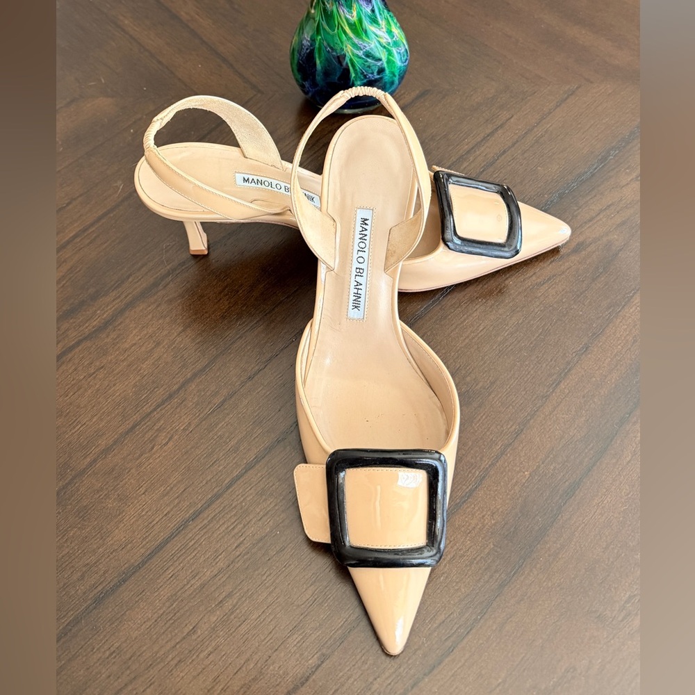 Manolo Blahnik May Maysli Slingback Patent Heels